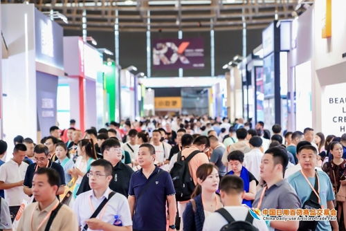 人流如潮星聚上海，百貨盛會(huì)引領(lǐng)家電新風(fēng)尚——第116屆中國(guó)日用百貨商品交易會(huì)盛大開幕聚焦家用電器銷售